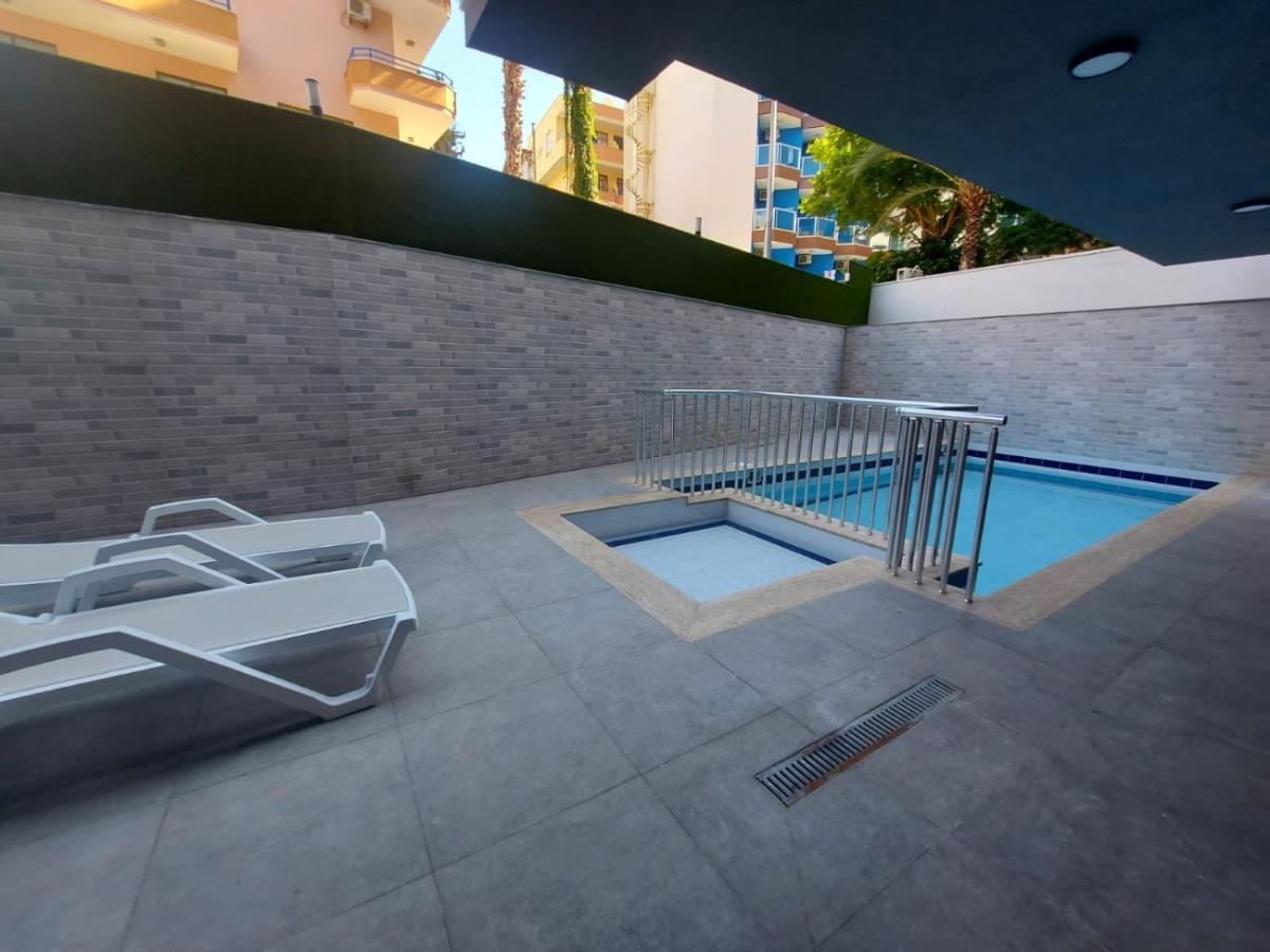 Aura Homes One Bedroom Apartment Near Cleopatra Beach Alanya Exterior photo